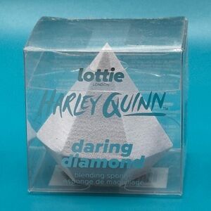 Vampire Diaries & Harley Quinn LOTTIE LONDON Color Changing Blending Sponge